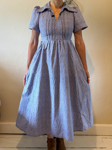 Vintage laura ashley 70s - laura,