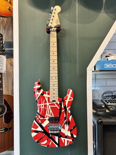 Evh red striped series 2021 - red,