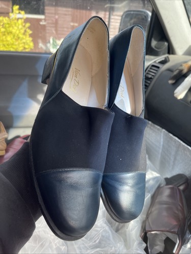 Van dal navy block heel - dal,