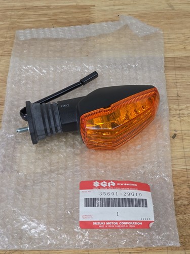 Genuine suzuki turn signal - suzuki,