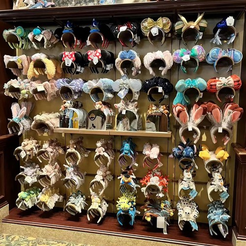 200 styles rare disney - 200,