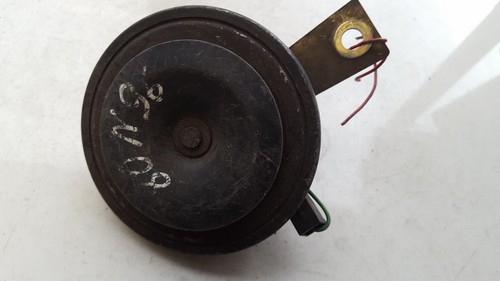 E120011 horn woofer signal - horn,