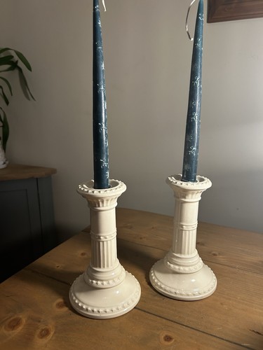 Pair antique leeds - of,