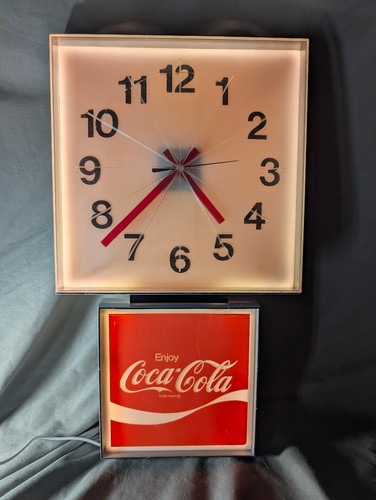 Vintage 1974 coca cola - cola, clock
