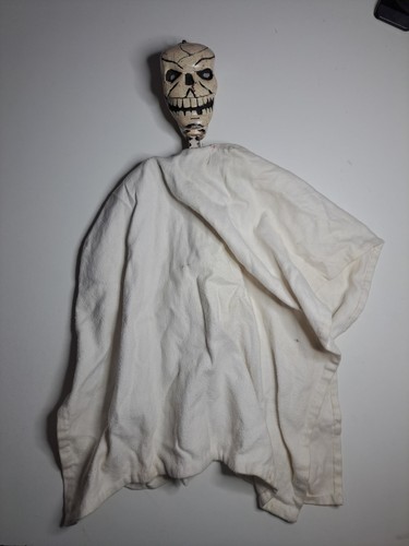 Punch judy ghost - n,