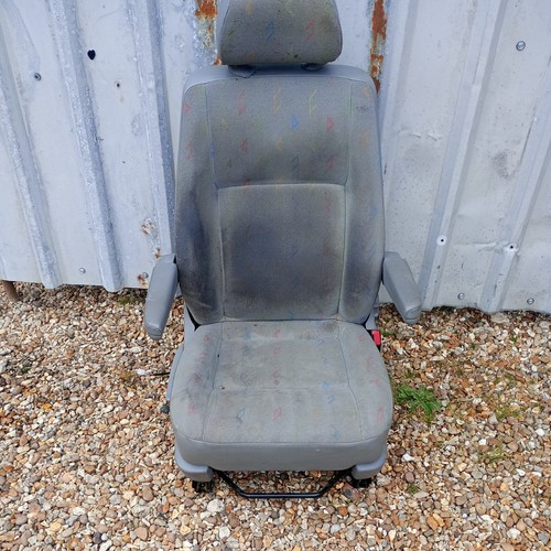 Transporter front driver - t5,