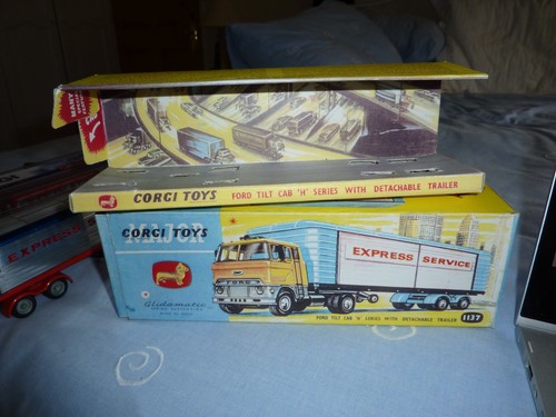 Corgi 1137 ford tilt - corgi, h