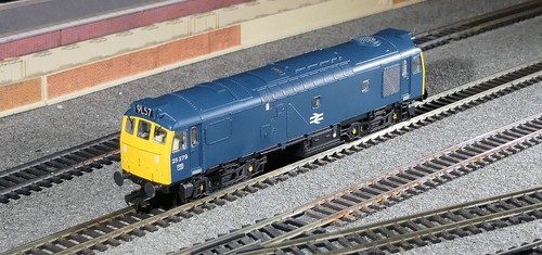 Bachmann 401 class 25 - bachmann, br