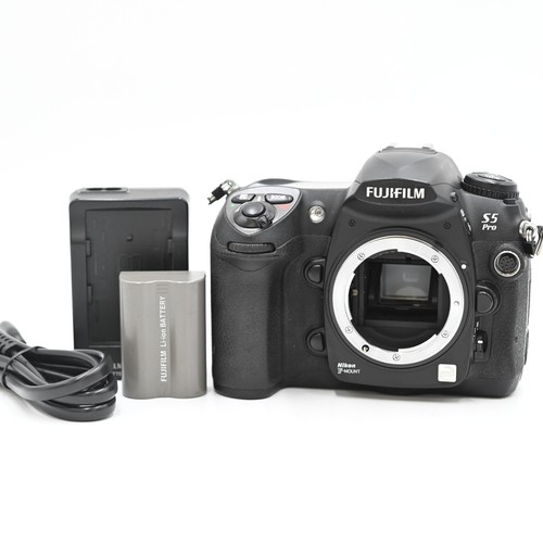 Fujifilm finepix pro 3mp - finepix, s5