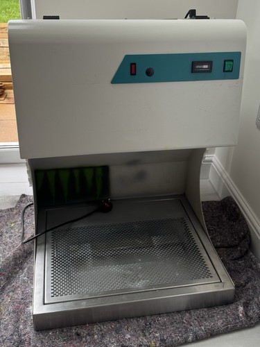 Ductless downflow workstation - ductless,