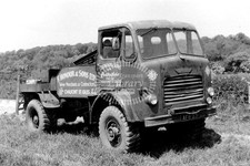 PHOTO F. HONOUR, CHALFONT AEC