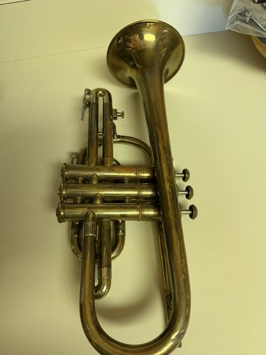 Old brass cornet musical - old,