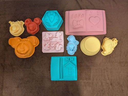 Disney cakes and - and, sweets