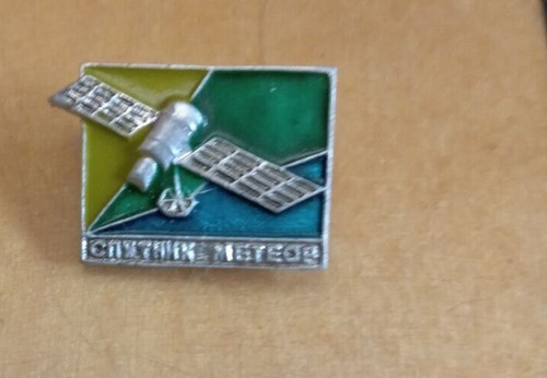 Badge soviet space program - badge,