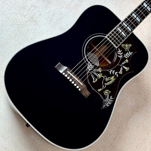Gibson hummingbird standard - gibson,