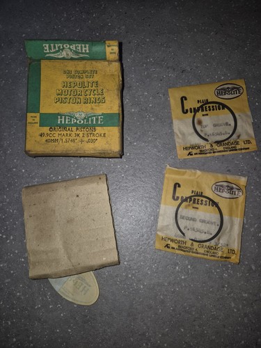 Vintage hepolite piston rings - piston,