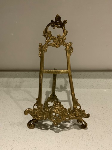 Vintage ornate easel - vintage, artwork