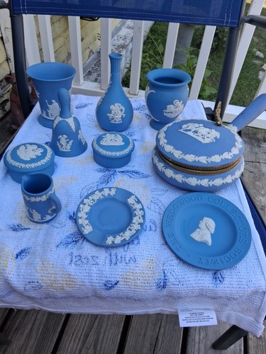 Wedgwood lot pieces blue - 10,