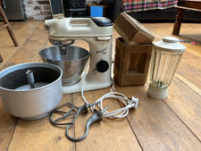 Vintage A700 Kenwood chef with