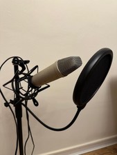 RØDE NT1 5th Generation Microphone Hybrid USB/XLR 32-bit Float - Barely Used