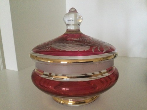 Glass bonbon jar with lid - bonbon,