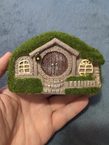 Hobbit hole house miniature - hobbit,