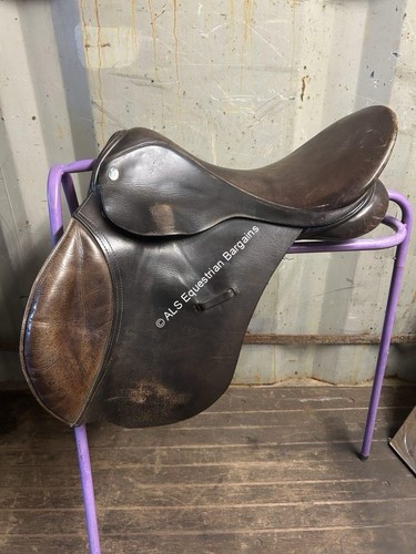 Gfs brown saddle - 17.5”,