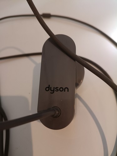 Genuine dyson charger v6 v7 - dyson,