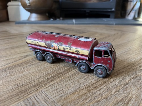 Dinky super toys - toys, esso