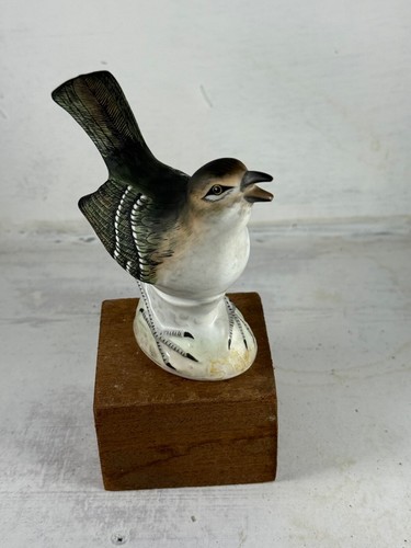 Mucking bird figurine crown - bird,