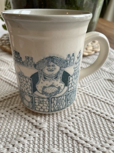 Biltons shop keeper mug - shop,