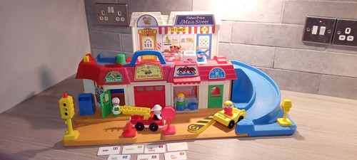 Vintage fisher price main - price,