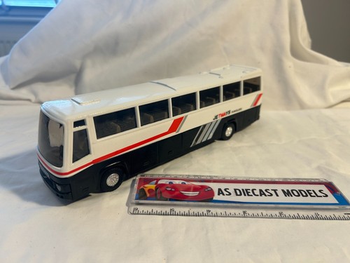 Corgi modern truck - joal, volvo