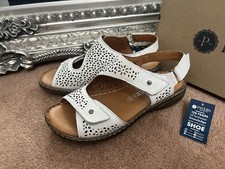 Pavers Ladies Sandals, Size 4