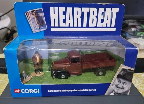 Corgi heartbeat morris - heartbeat,