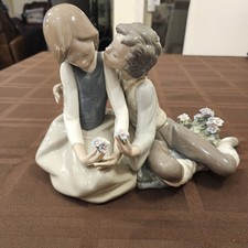 Lladro 5072 Precocious Courtship Excellent Condition! Rare