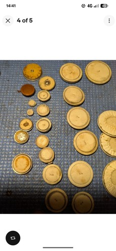 Conn res saxophone - ,