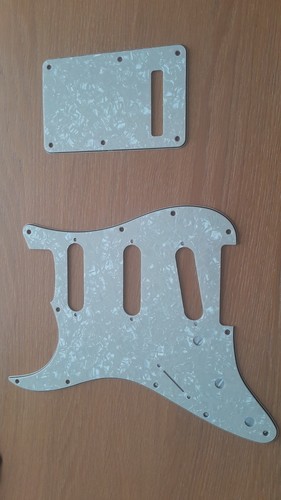 Left handed stratocaster - handed,