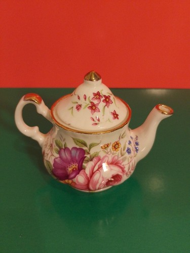 Vintage fenton miniature - vintage,