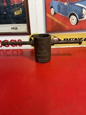 VINTAGE LAKE AND ELLIOT HUB