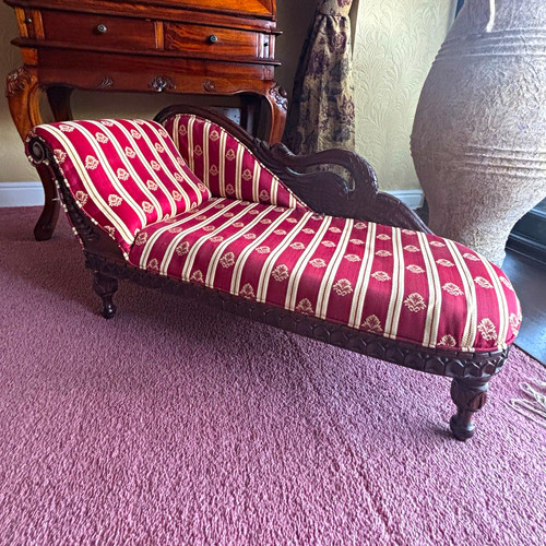 Mini vintage scroll arm - vintage,
