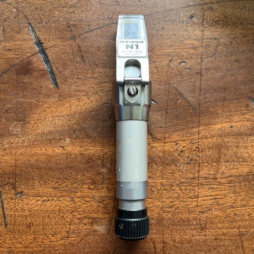 Atago hand refractometer - atago,