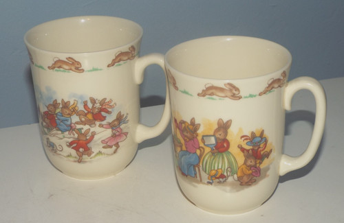 Royal doulton bunnykins playng - doulton,