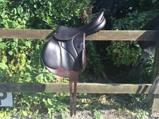Devecoux Chiberta Jump Saddle