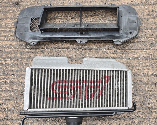 Top mount intercooler - mount,