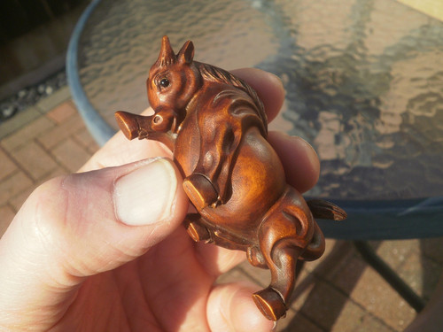 Hand carved wood - , netsuke