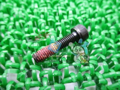 Zephyr 750 socket - socket, bolt,