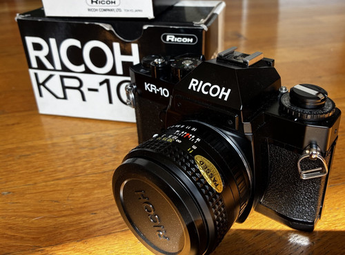 Ricoh 35mm film camera - kr-10,