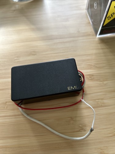Emg active humbucker pickup - emg-85,