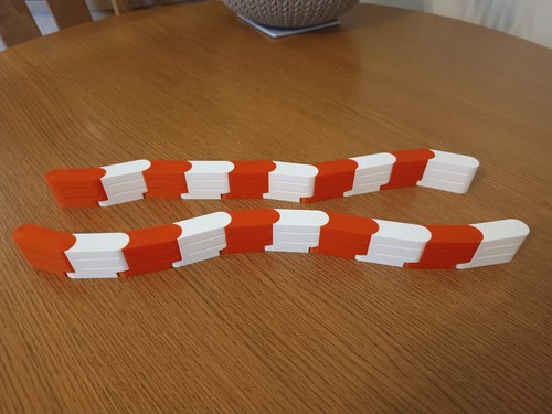 Crash barriers interlinked - barriers, a-interlinked